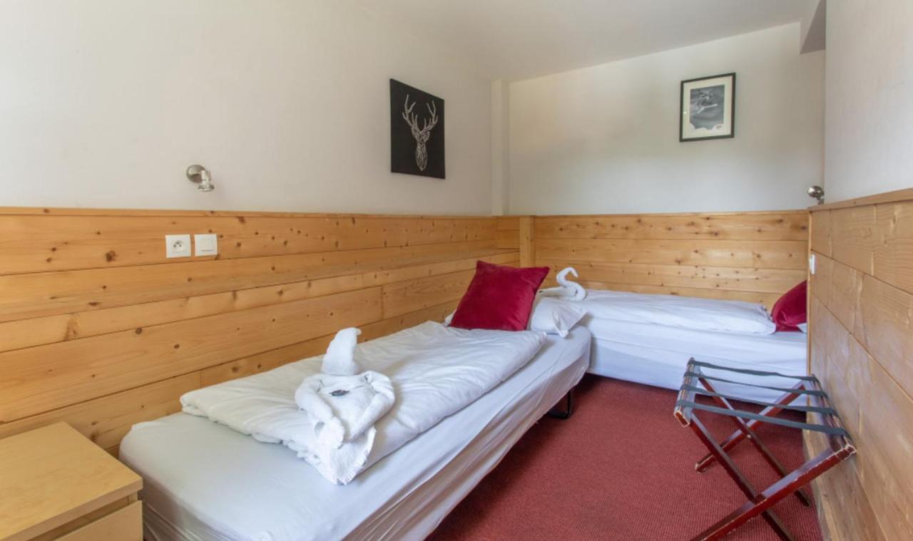 Hotel Le Refuge Alpe d'Huez Buitenkant foto